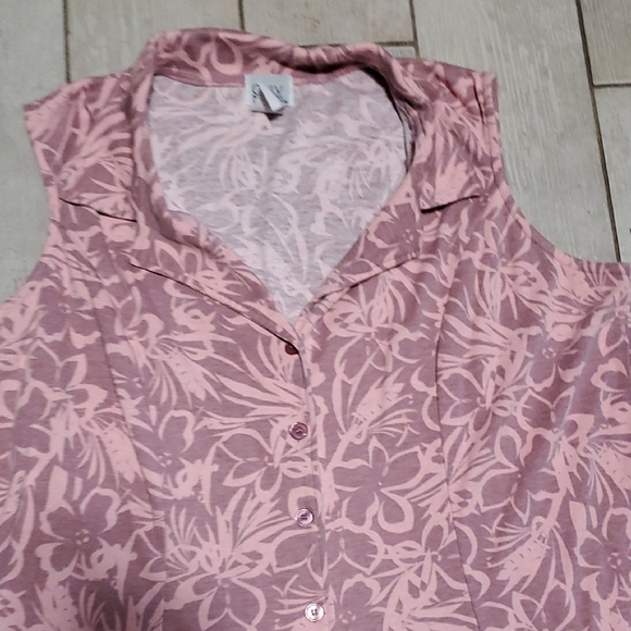 Only Necessities Women's 18W Dress - Pink, Floral Design, Sleeveless, ButtonDown - Picture 2 of 4